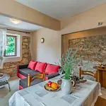 Stone House Histria Medolino