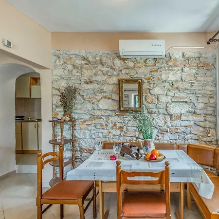 Stone House Histria *