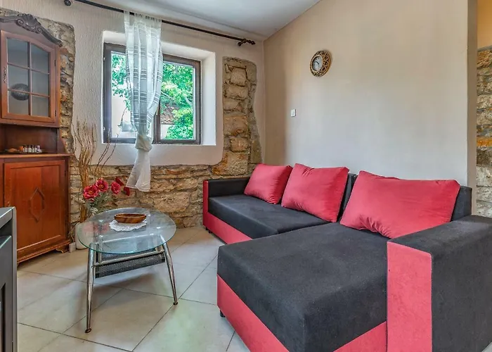 Vikendica Stone House Histria