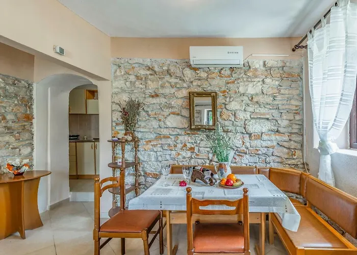 Stone House Histria *