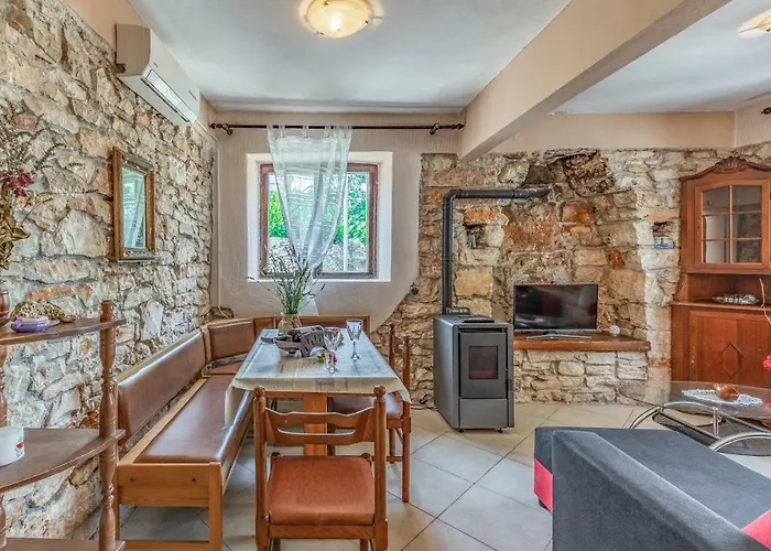 펜션 Stone House Histria